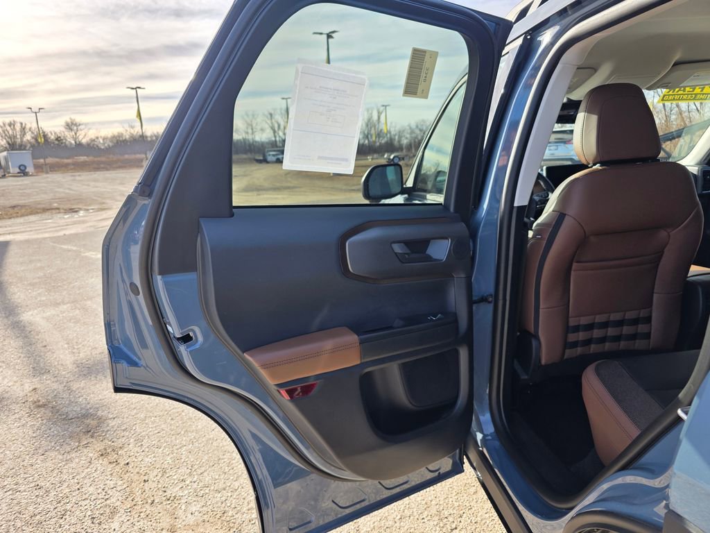 New 2026 Ford Bronco Sport Outer Banks w/ Outer Banks Tech Package+ AWD/4WD image 17