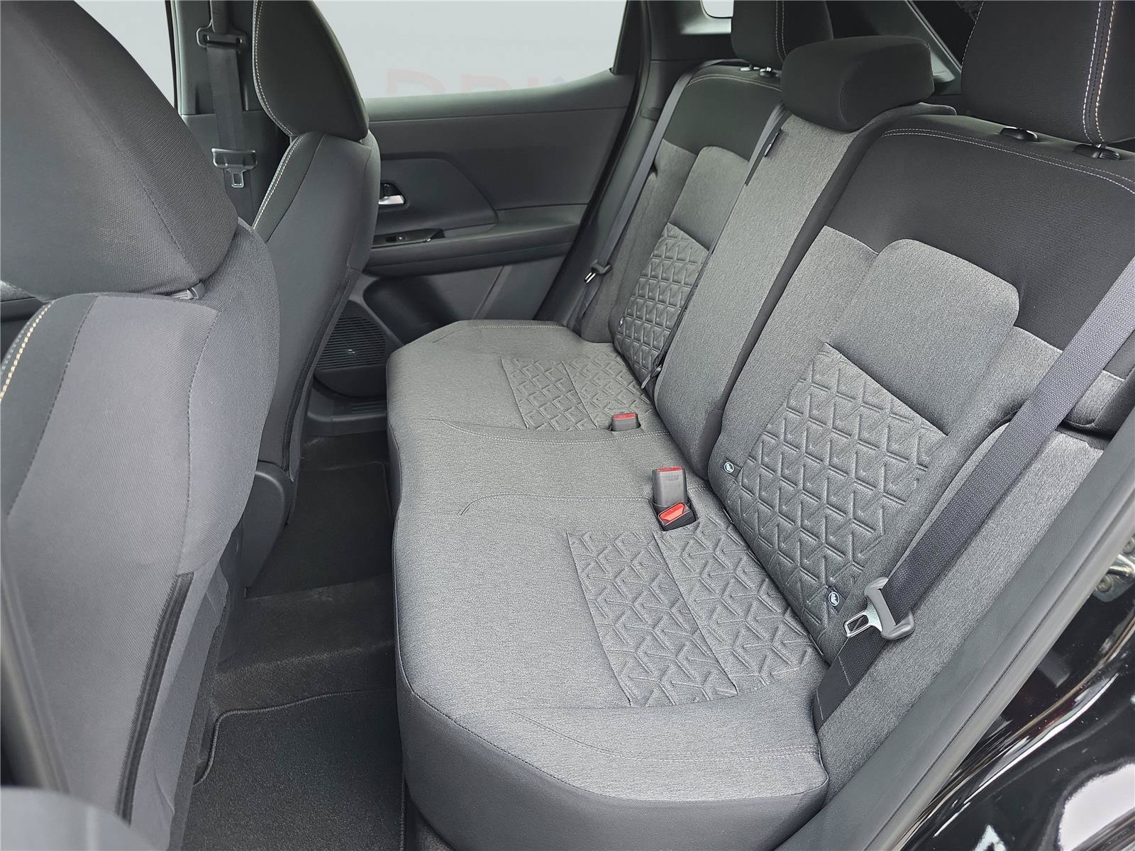 New 2026 Nissan Kicks SV w/ SV Premium Package FWD image 36