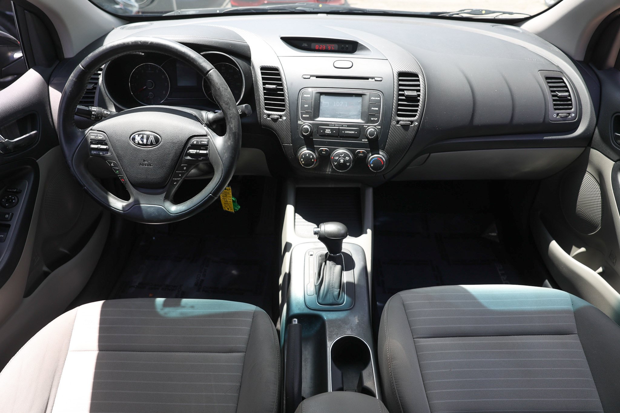 Used 2014 Kia Forte Koup EX FWD image 2