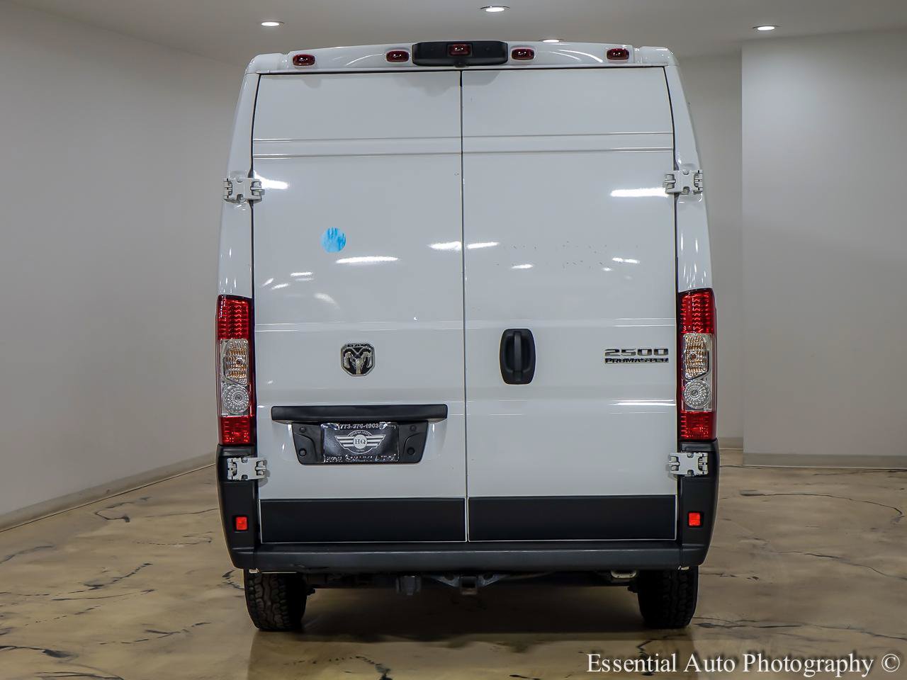 Used 2025 RAM ProMaster 2500 w/ Convenience Group FWD image 5