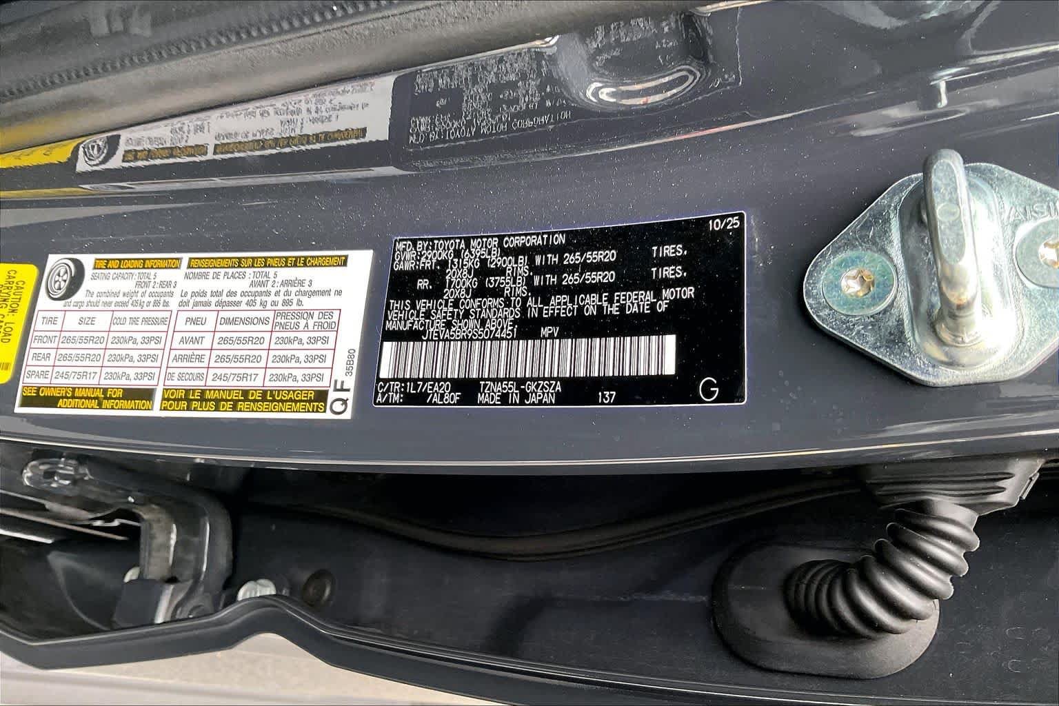 Certified 2025 Toyota 4Runner TRD Sport Premium AWD/4WD image 33