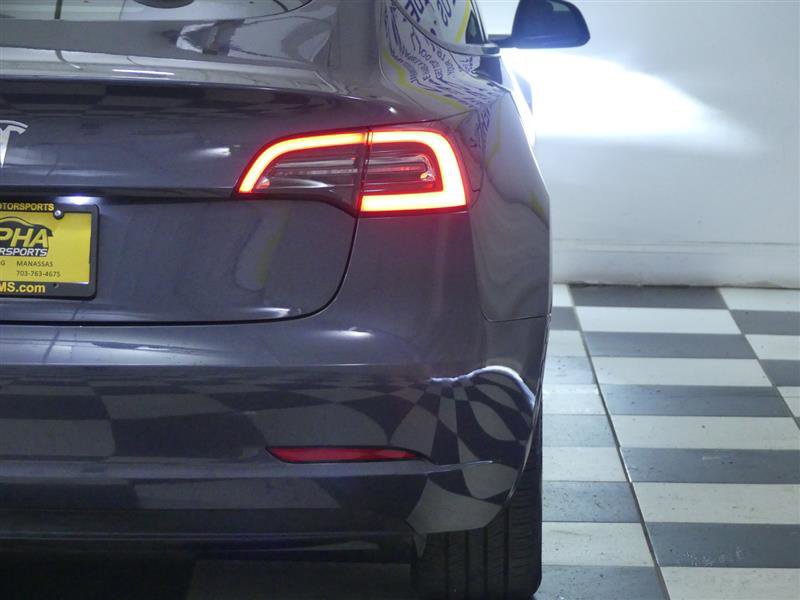 Used 2023 Tesla Model 3 Standard Range image 29