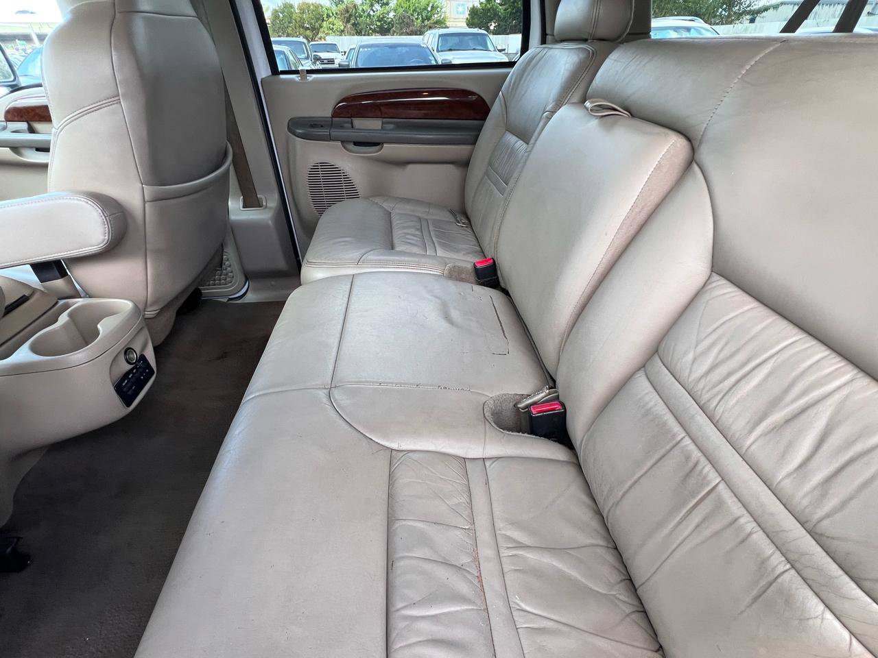 Used 2001 Ford Excursion Limited RWD image 19