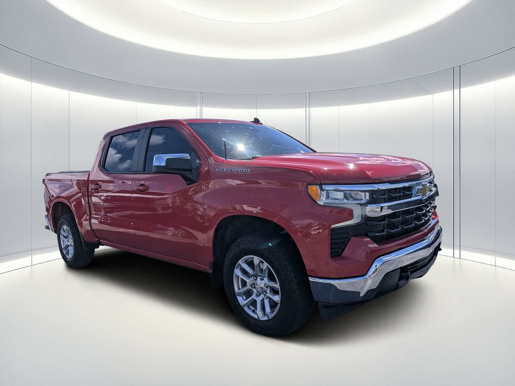 Used 2022 Chevrolet Silverado 1500 LT AWD/4WD image 1