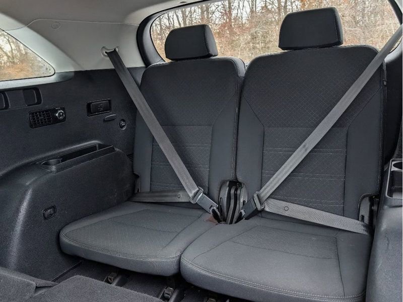 Used 2019 Kia Sorento S image 17