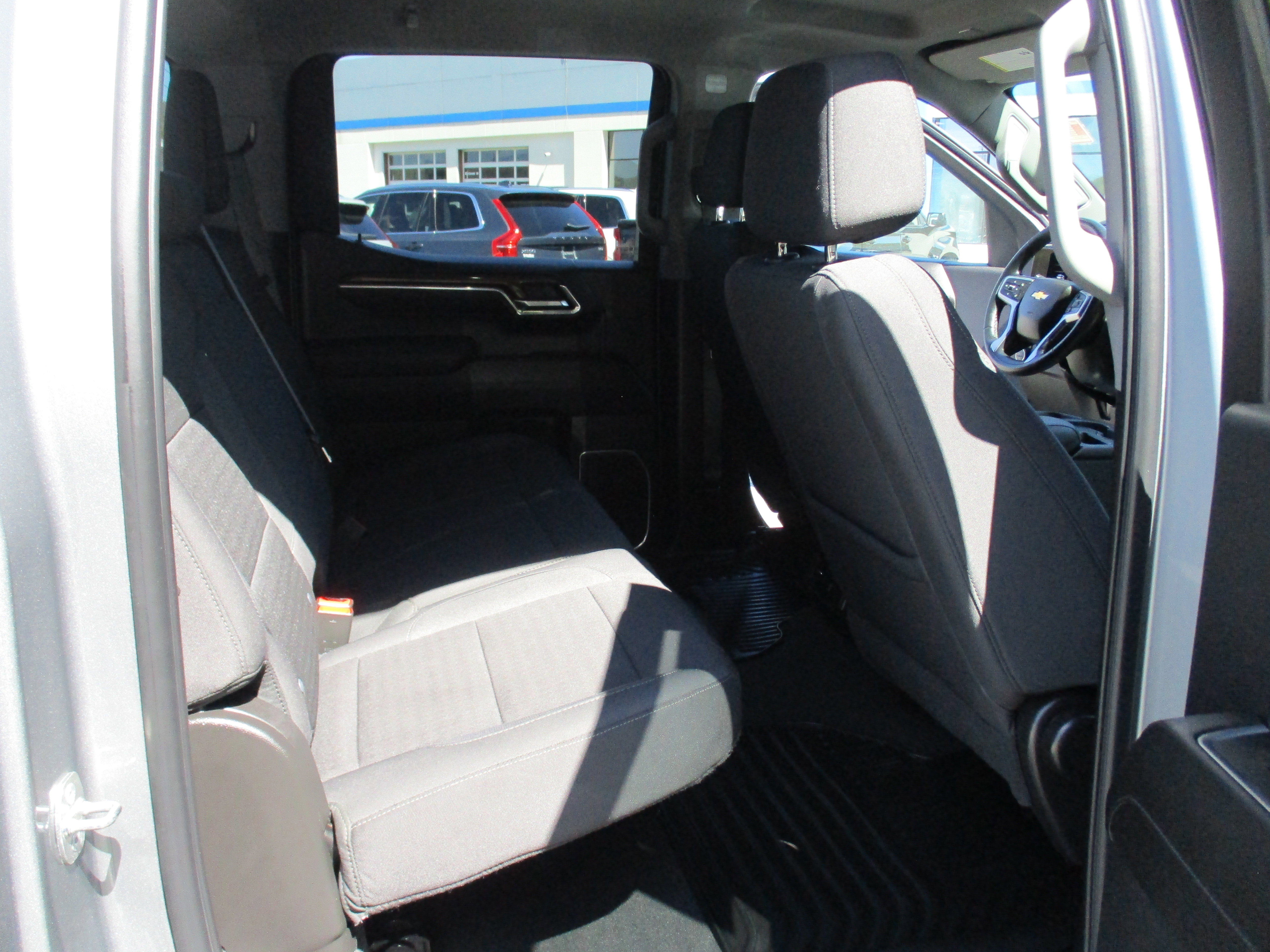 Certified 2024 Chevrolet Silverado 1500 LT AWD/4WD image 14