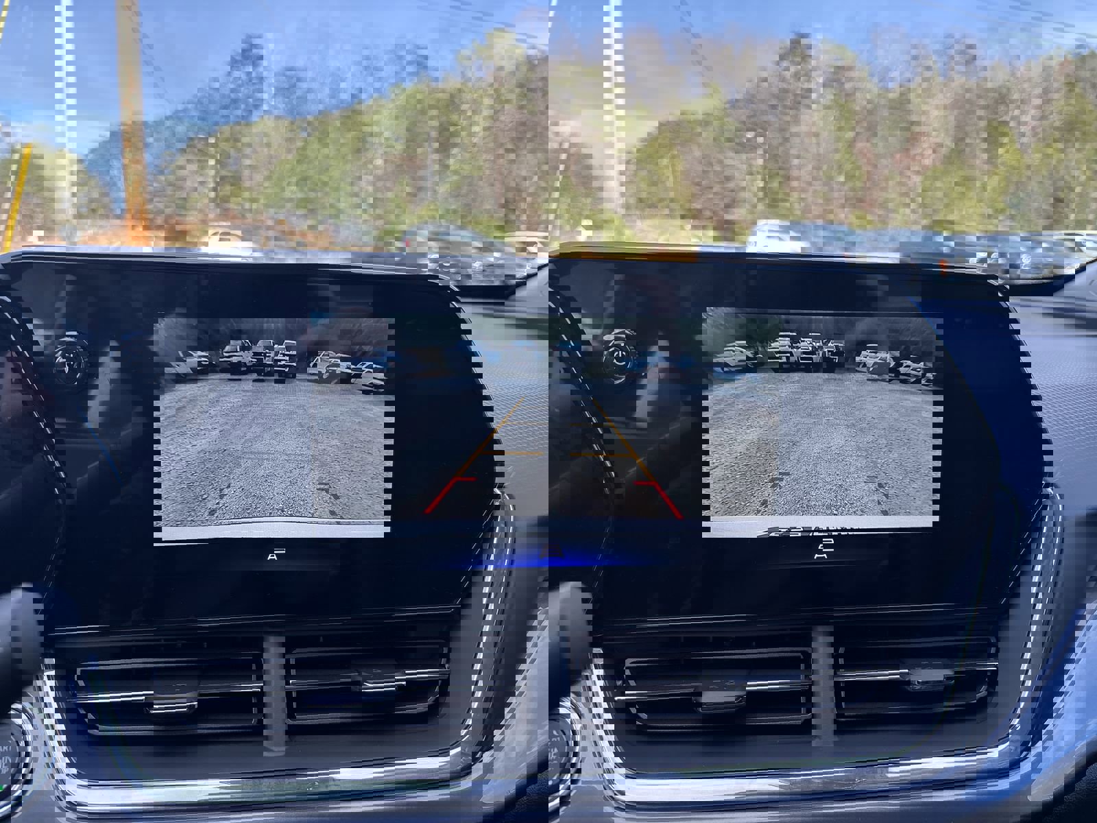 New 2026 Chevrolet Trax ACTIV w/ Driver Confidence Package image 17