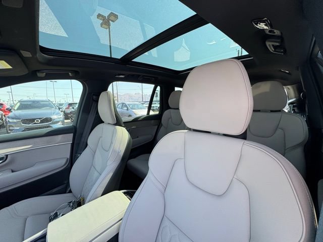 New 2026 Volvo XC90 B6 Plus w/ Protection Package AWD/4WD image 18