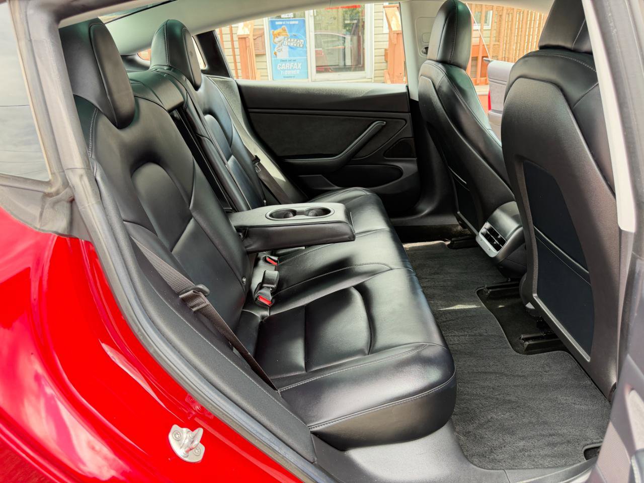 Used 2018 Tesla Model 3 Long Range image 31