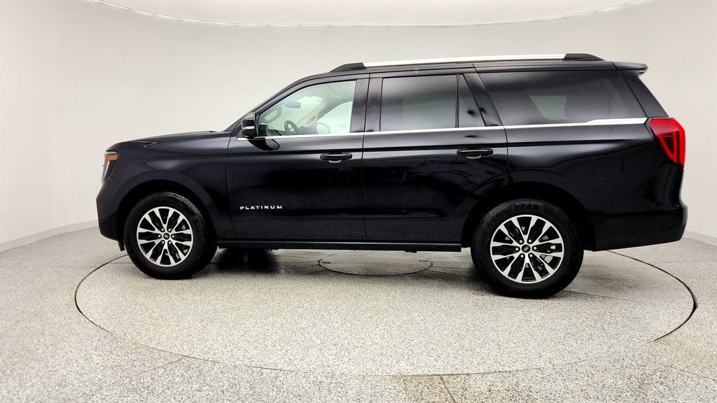 Used 2025 Ford Expedition Platinum image 8