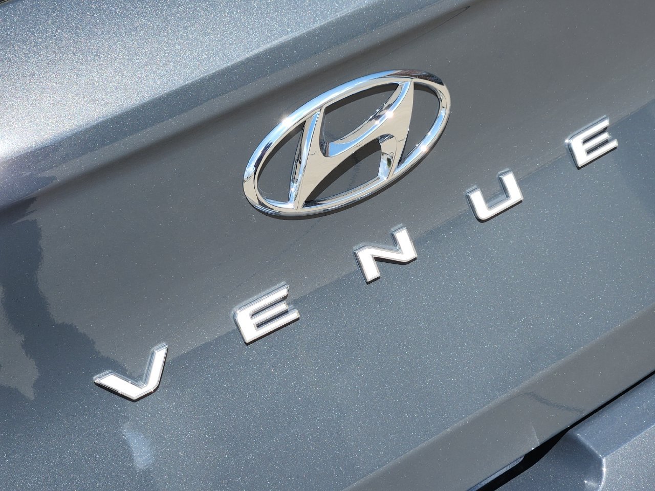 New 2026 Hyundai Venue SE FWD image 8