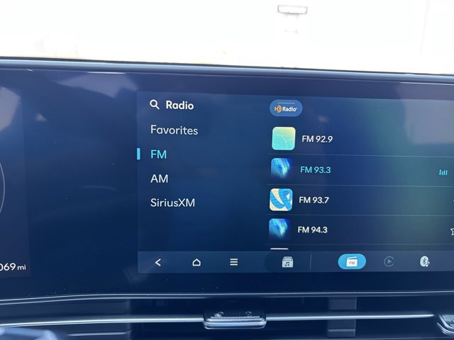 Used 2026 Hyundai Kona Limited image 29