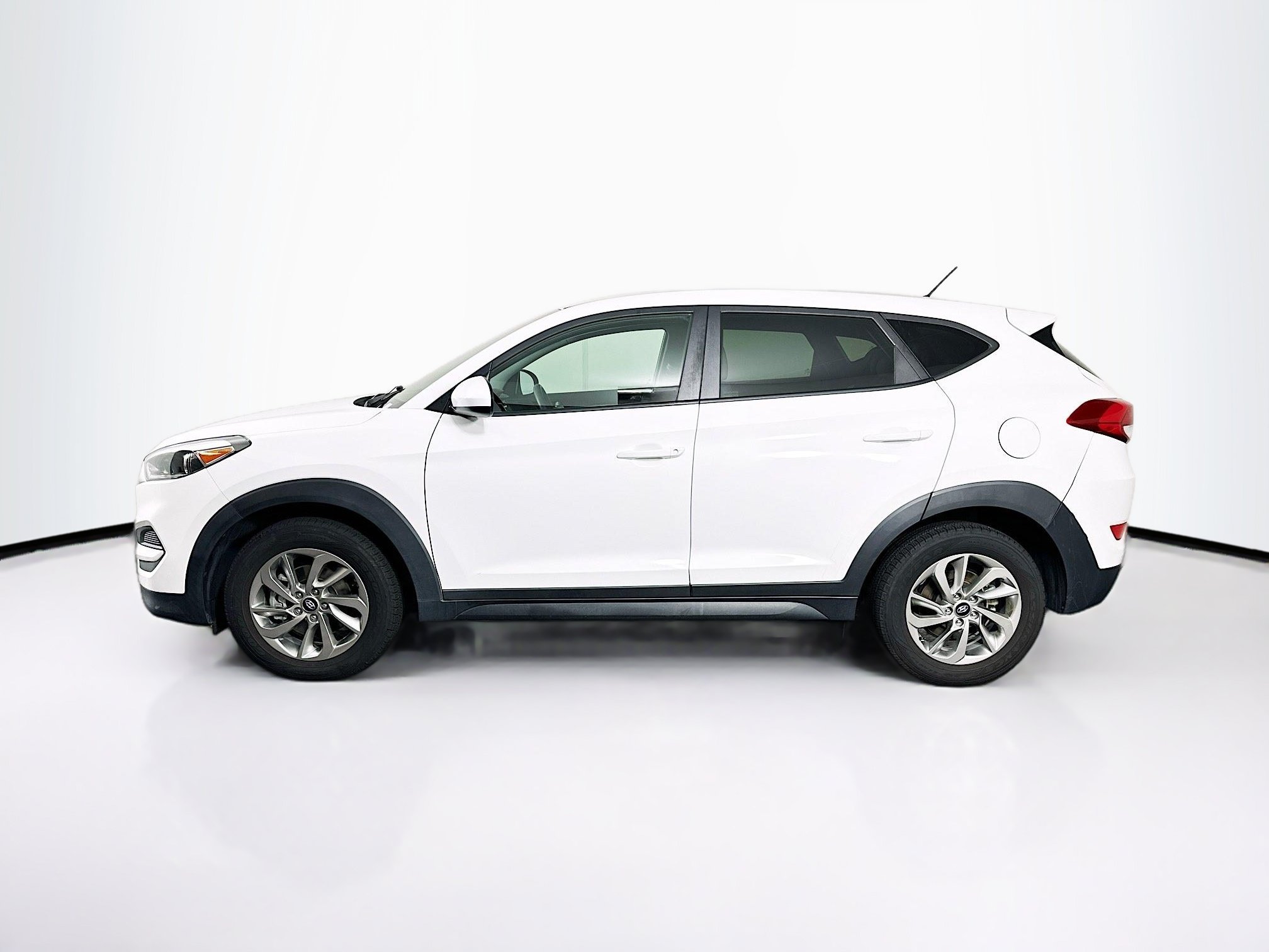 Used 2018 Hyundai Tucson SE FWD image 4