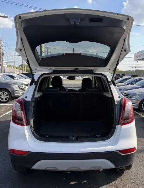 Used 2020 Buick Encore Preferred FWD image 12