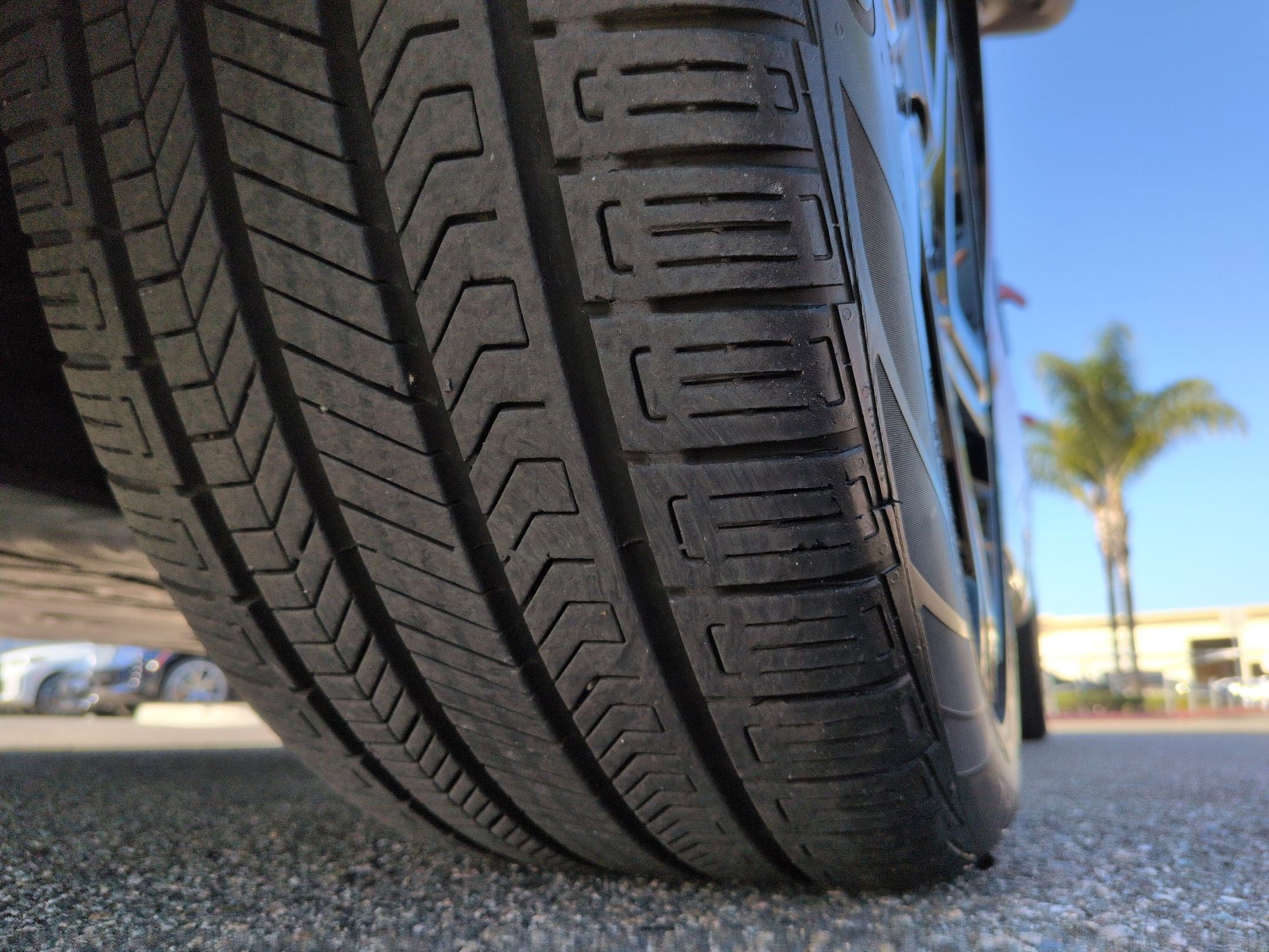 Used 2025 Chevrolet Equinox EV RS image 12