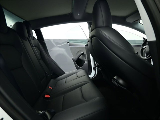 Used 2025 Tesla Model 3 Long Range image 30