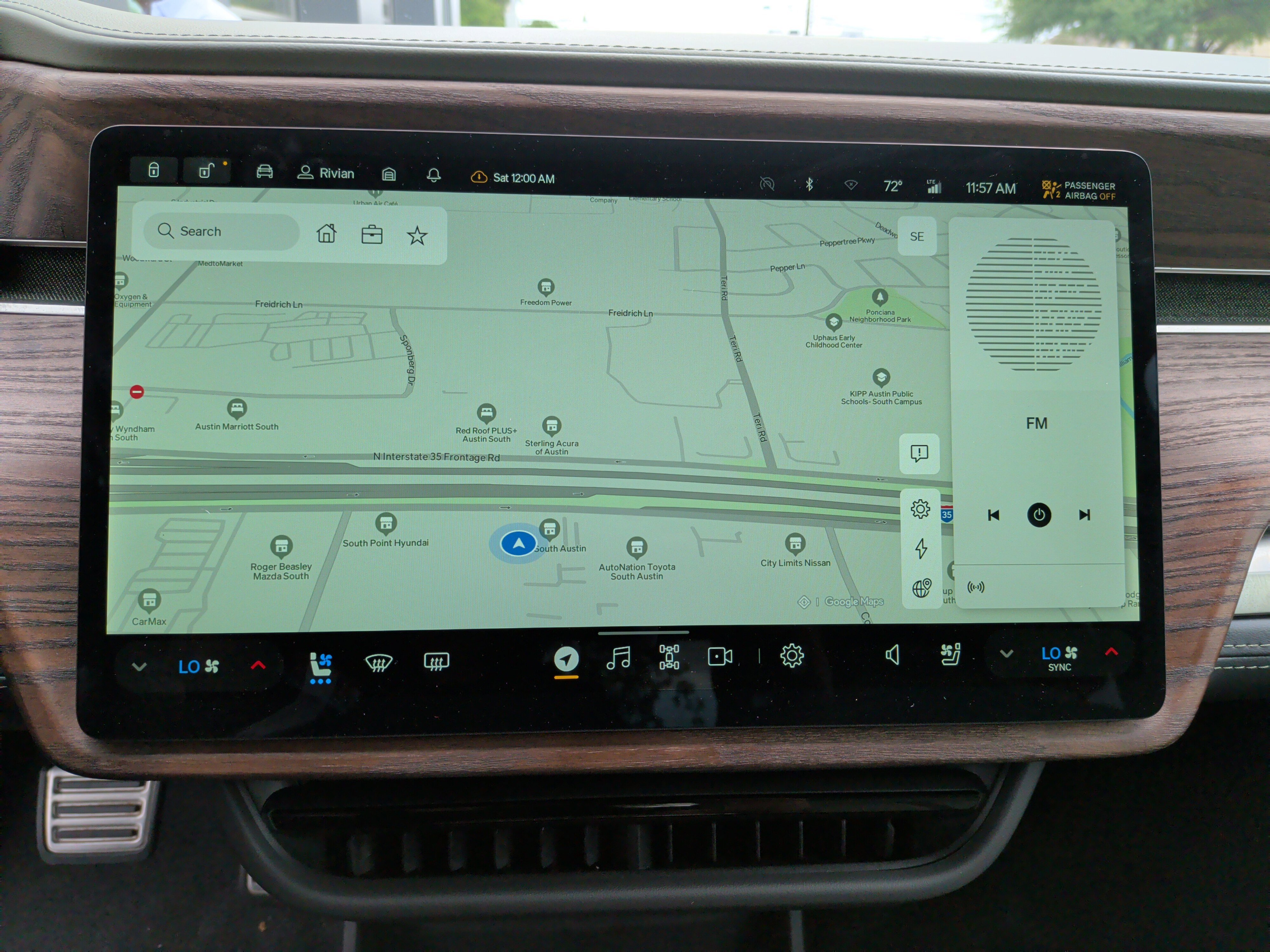 Used 2023 Rivian R1T Launch Edition image 24