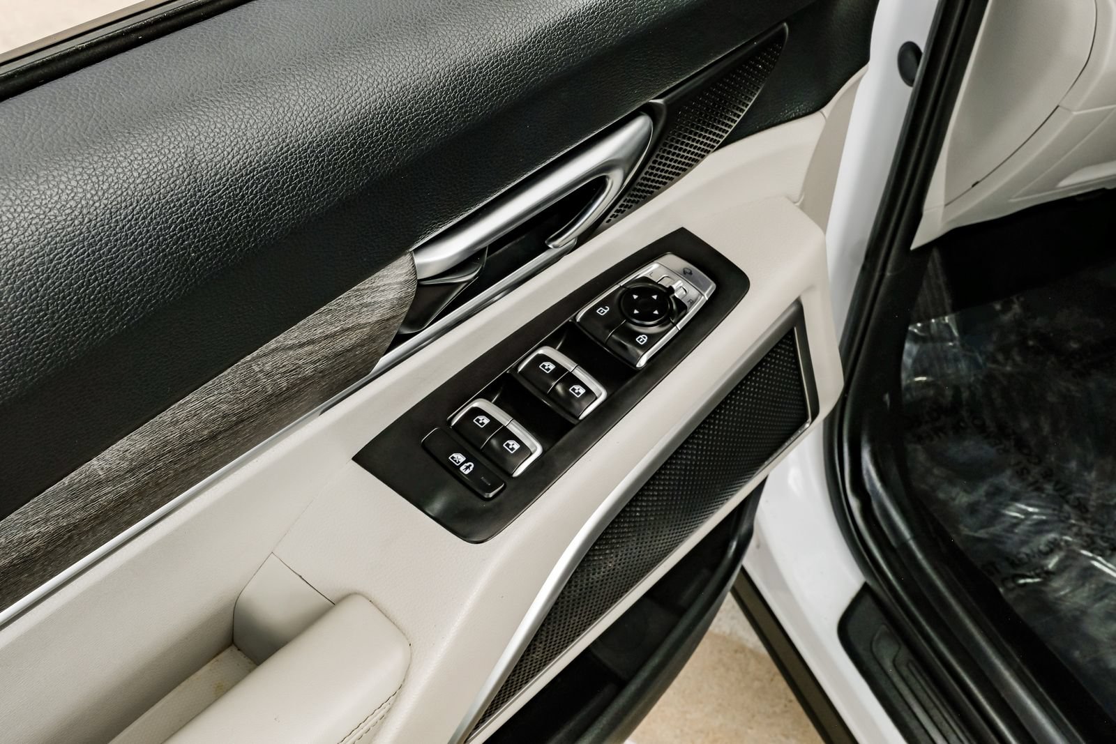 Used 2022 Kia Telluride EX w/ EX Premium Package FWD image 45
