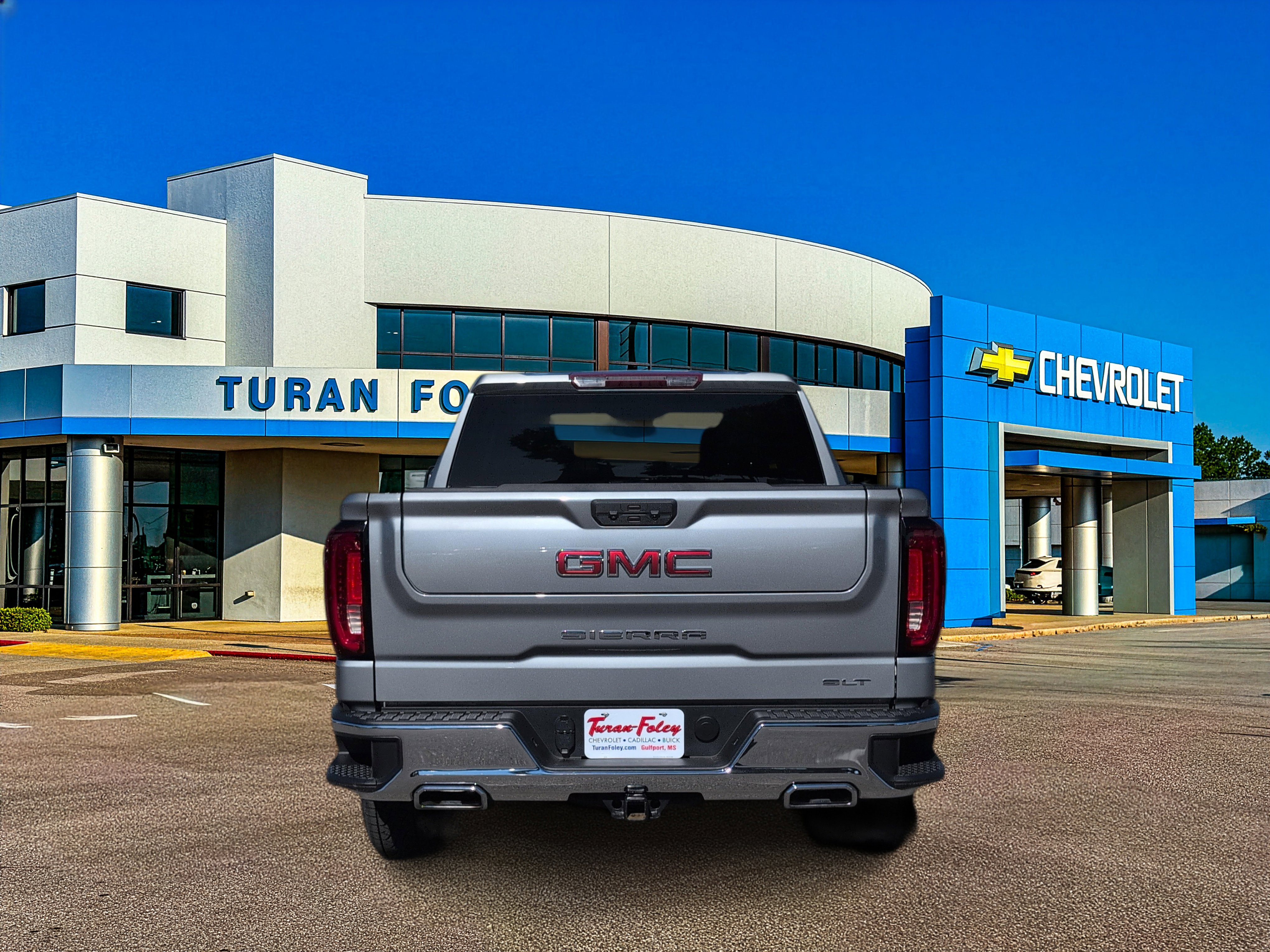 Used 2024 GMC Sierra 1500 SLT w/ SLT Premium Package image 4