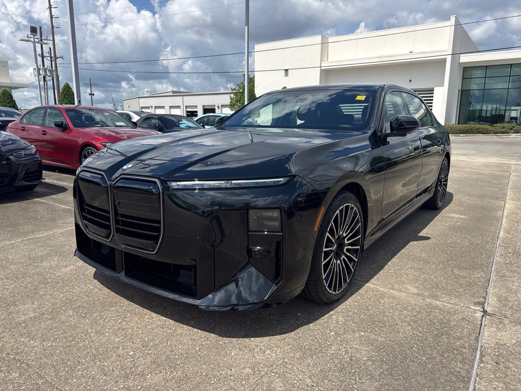 New 2027 BMW 740i w/ Executive Package