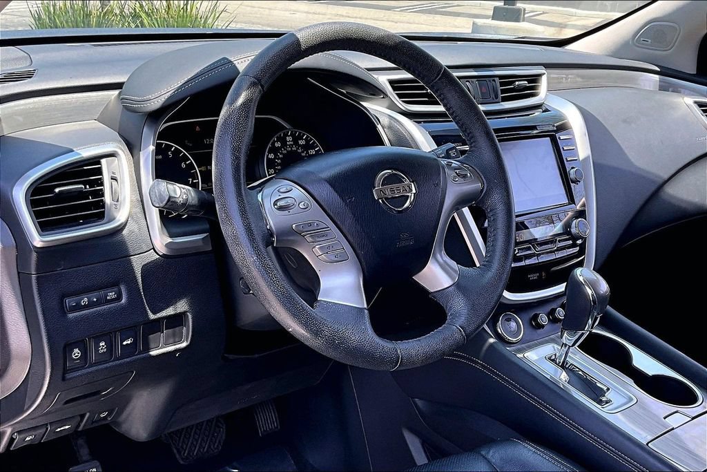 Used 2016 Nissan Murano Platinum FWD image 16