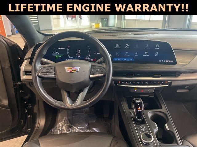 Used 2024 Cadillac XT4 Premium Luxury image 25