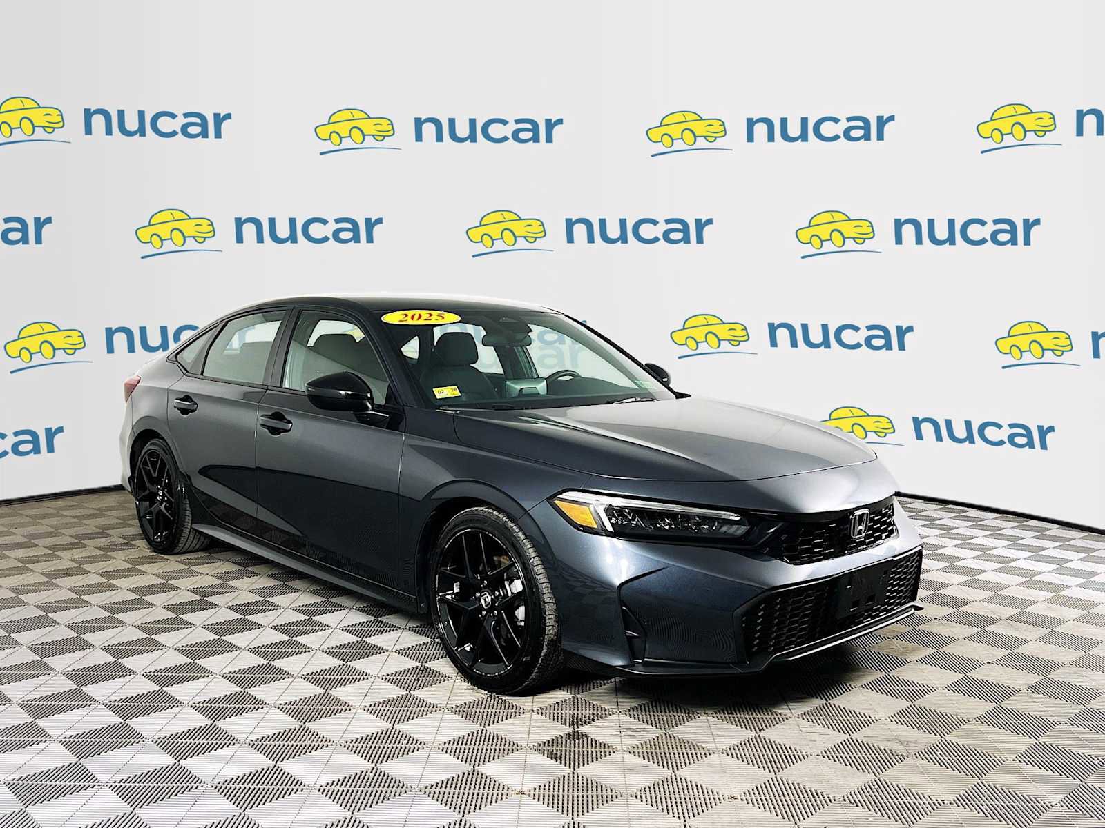 Used 2025 Honda Civic Sport image 1