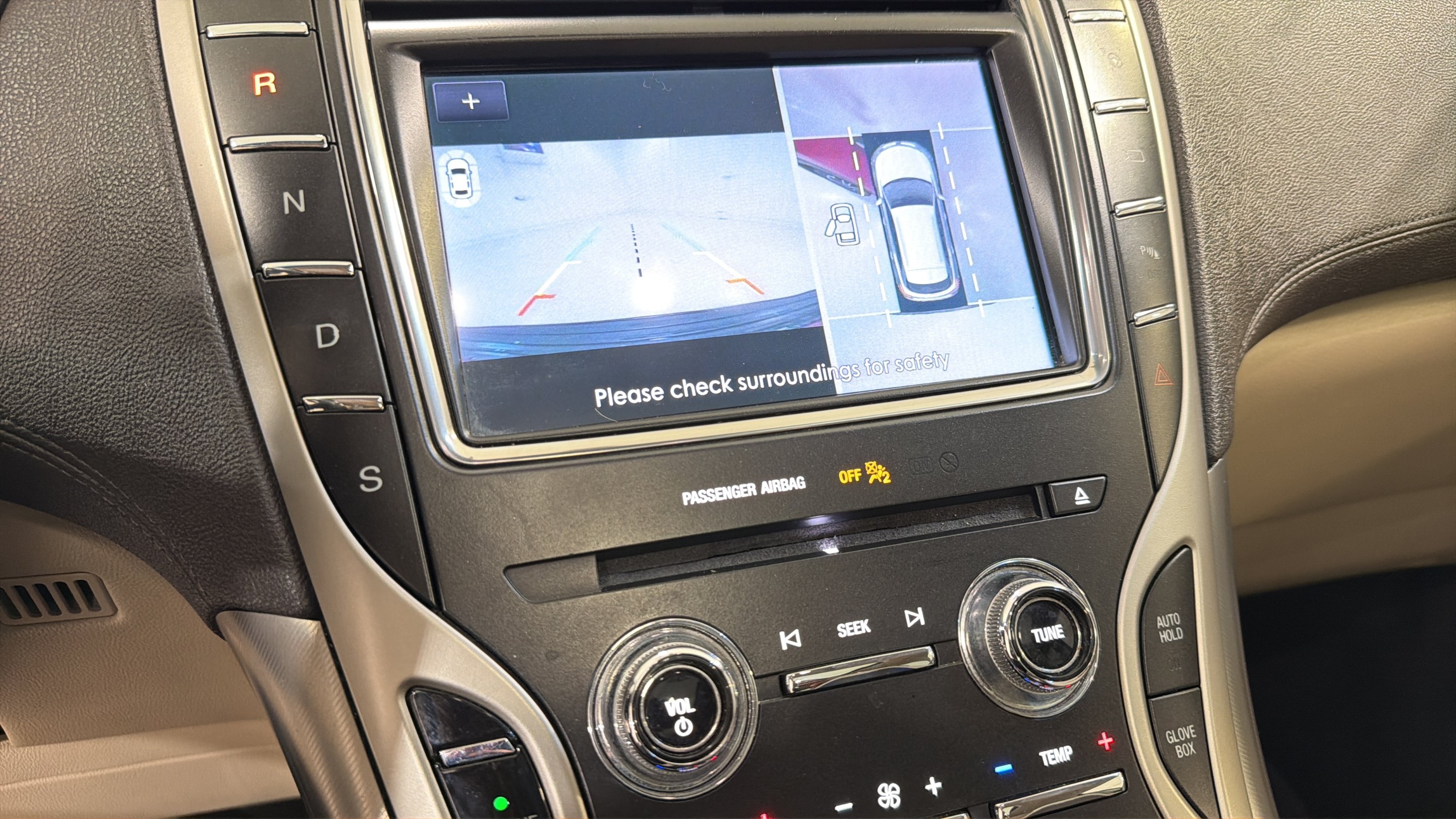Used 2020 Lincoln Nautilus Reserve FWD image 16