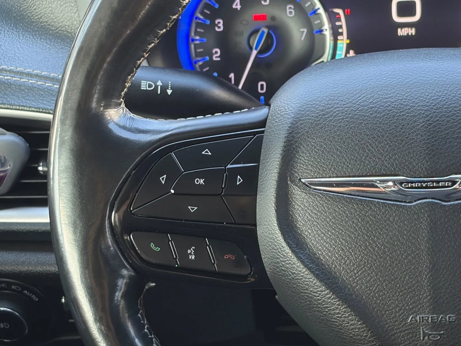 Used 2021 Chrysler Pacifica Touring w/ Cold Weather Group image 24