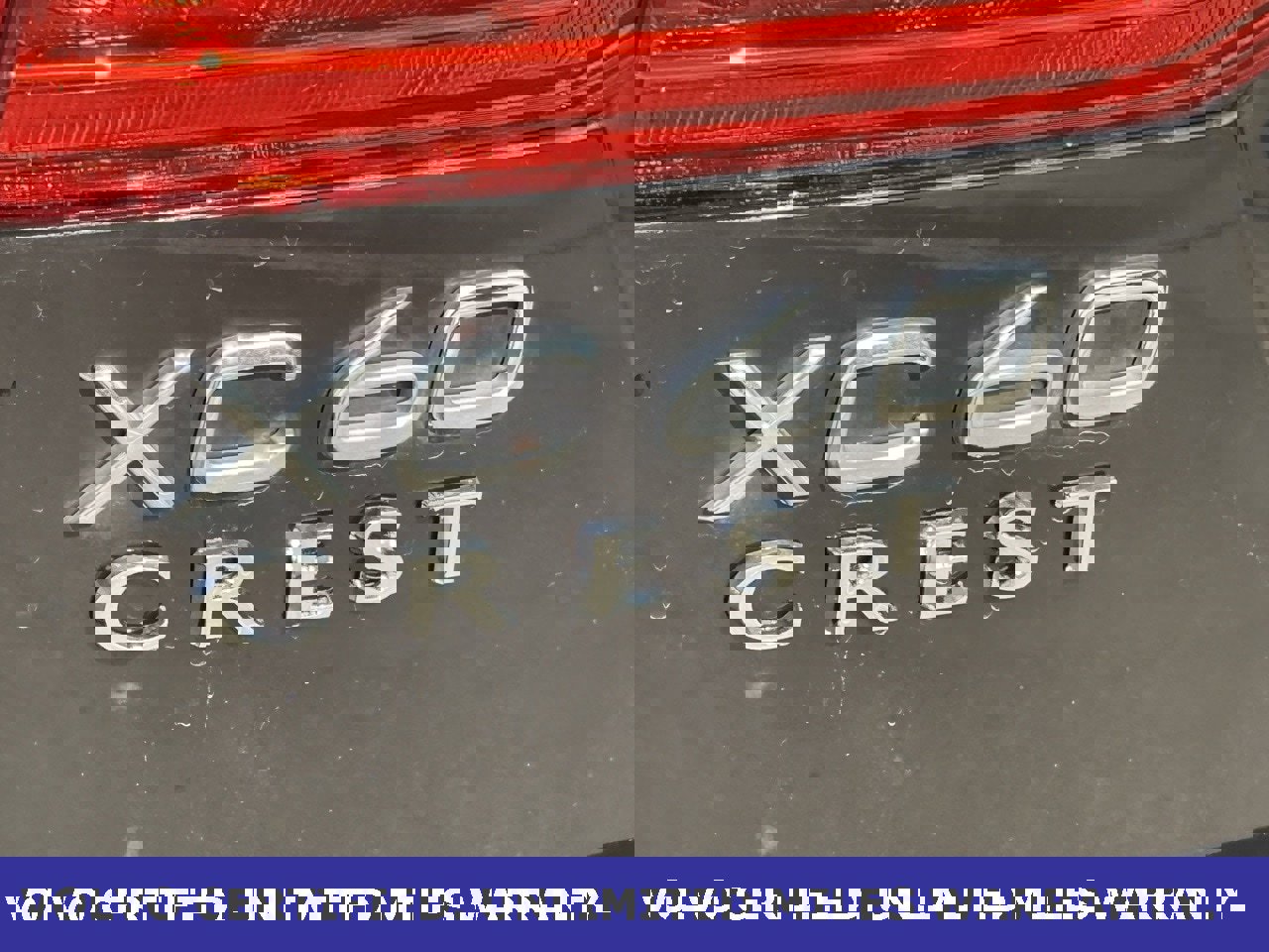 Certified 2023 Volvo XC60 B5 Plus w/ Climate Package image 9