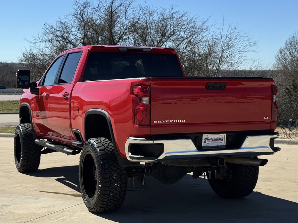 Used 2024 Chevrolet Silverado 2500 LT image 4