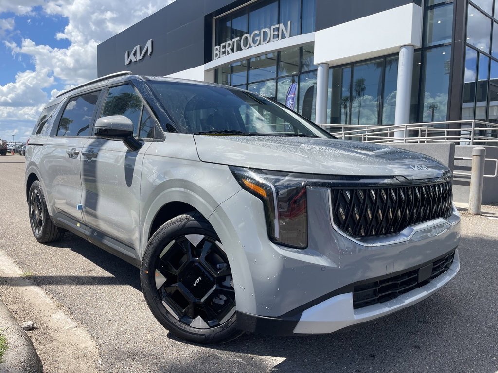 New 2026 Kia Carnival EX image 1