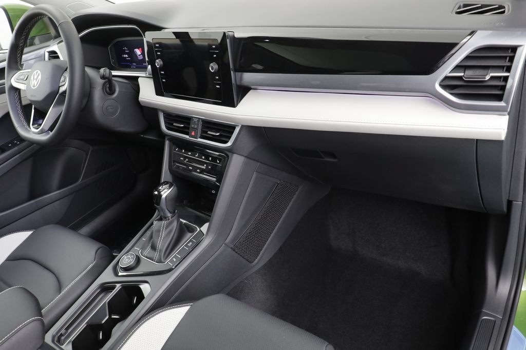 New 2026 Volkswagen Taos SEL AWD/4WD image 22