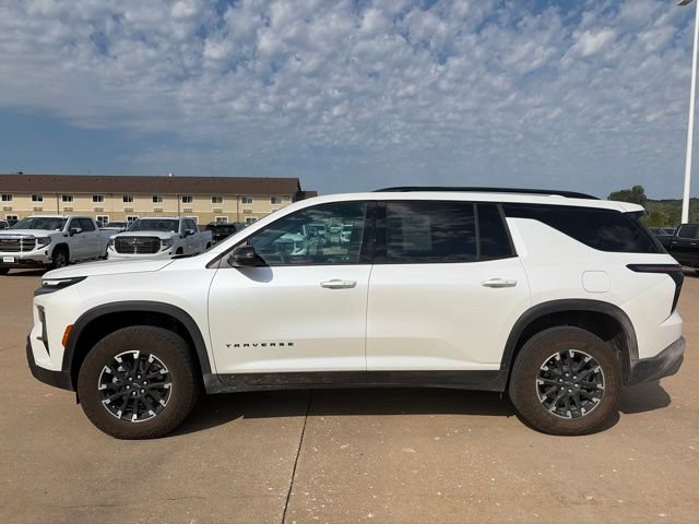 Used 2025 Chevrolet Traverse Z71 AWD/4WD image 6