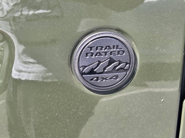 Used 2023 Jeep Gladiator Willys image 12