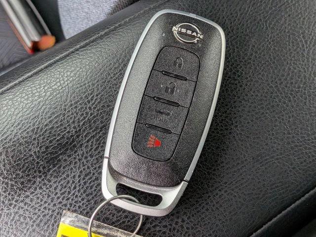 Used 2023 Nissan Versa SV FWD image 26