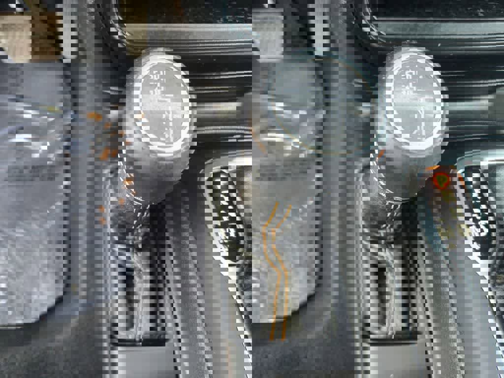 Used 2023 Jeep Gladiator Overland image 17