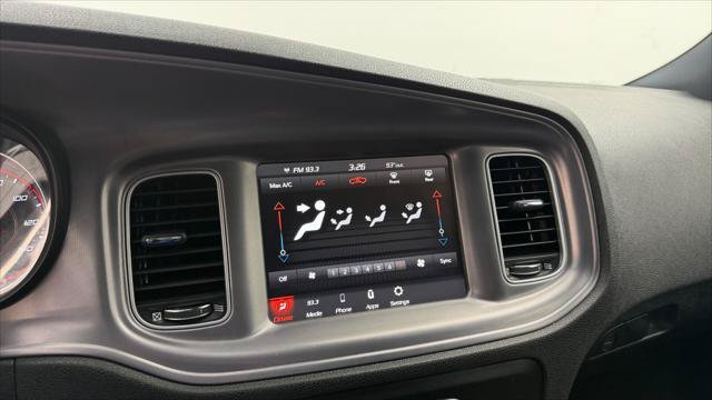 Used 2023 Dodge Charger SXT RWD image 28