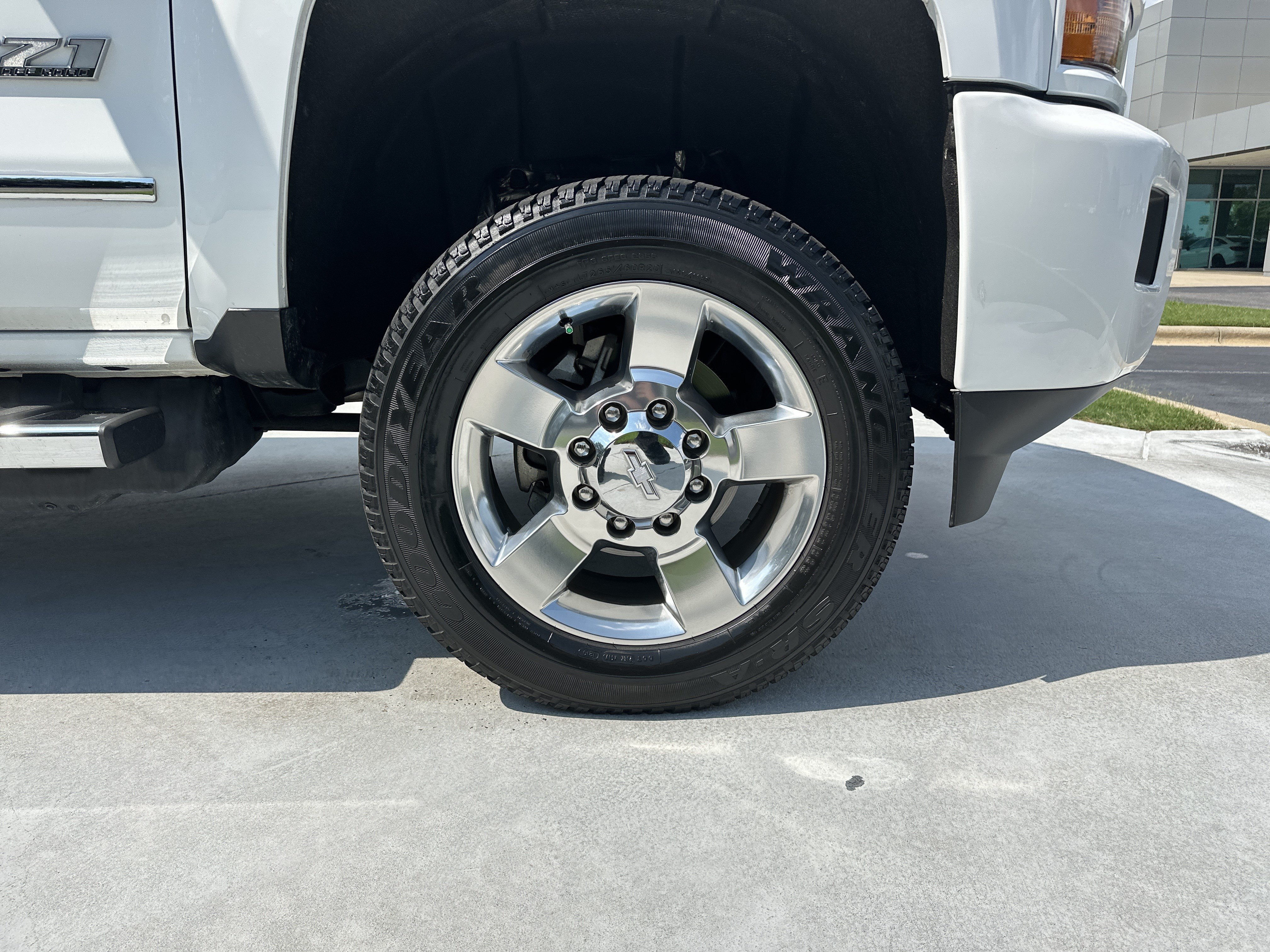 Used 2019 Chevrolet Silverado 2500 LT w/ Custom Sport Edition AWD/4WD image 13