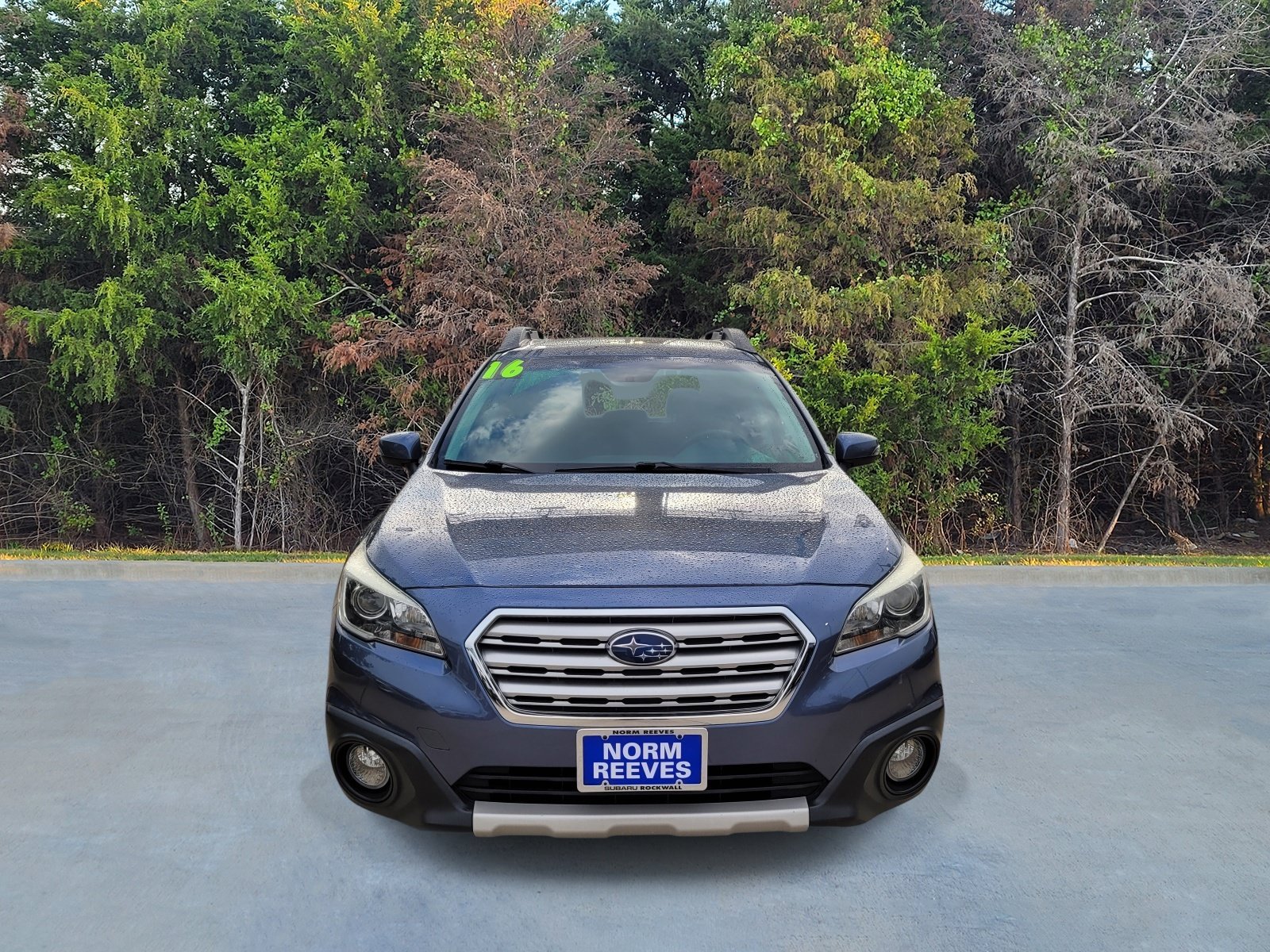 Used 2016 Subaru Outback 2.5i Limited AWD/4WD image 2