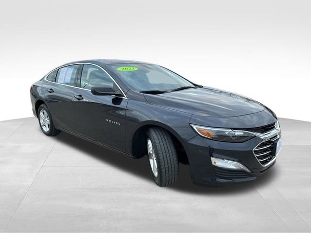 Used 2023 Chevrolet Malibu LS image 9