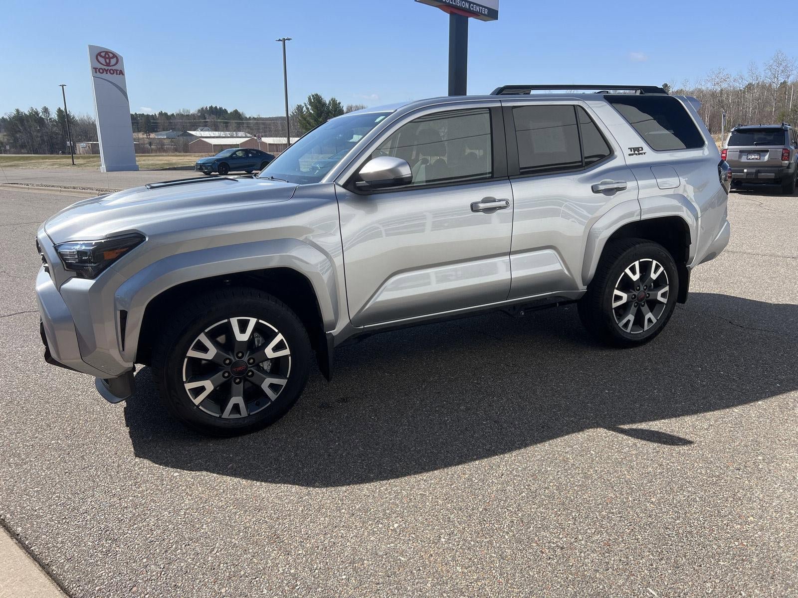Used 2025 Toyota 4Runner TRD Sport AWD/4WD image 8