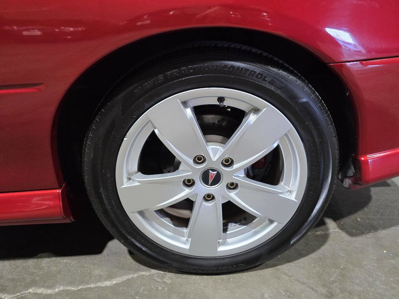 Used 2006 Pontiac GTO image 25