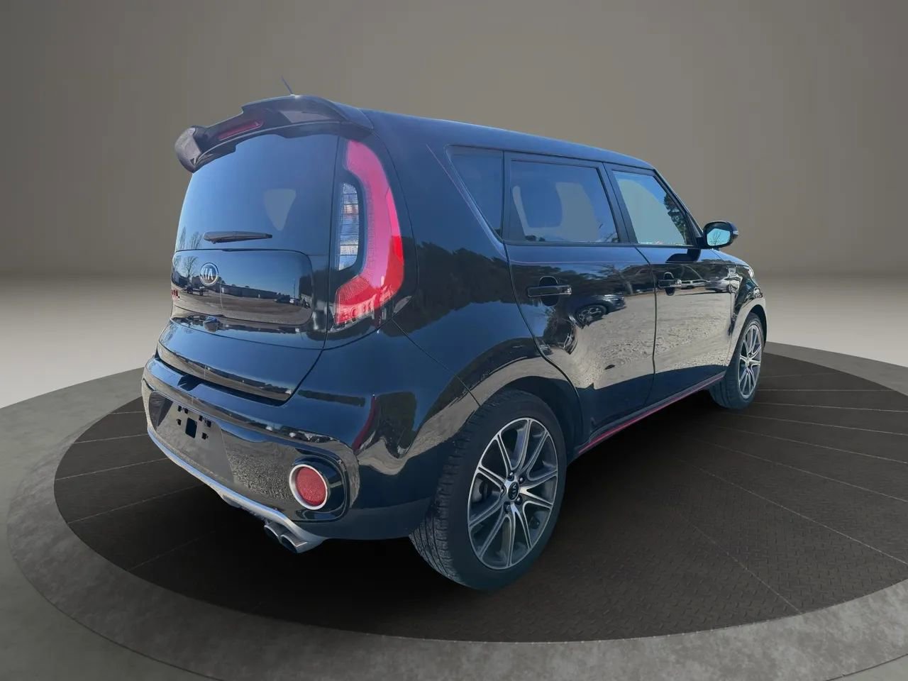 Used 2017 Kia Soul ! w/ Tech Package image 5