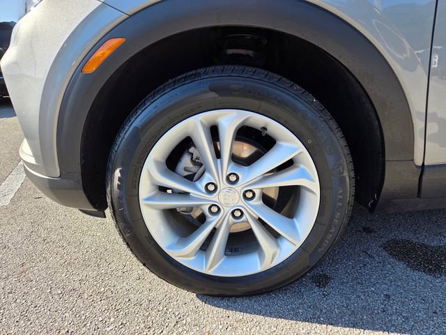 Used 2023 Buick Encore GX Preferred w/ Cold Weather Comfort Package AWD/4WD image 11