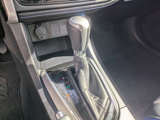 Used 2017 Toyota Corolla SE w/ SE Premium Package FWD image 11