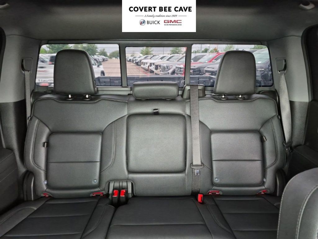 Used 2025 GMC Sierra 1500 SLT image 43