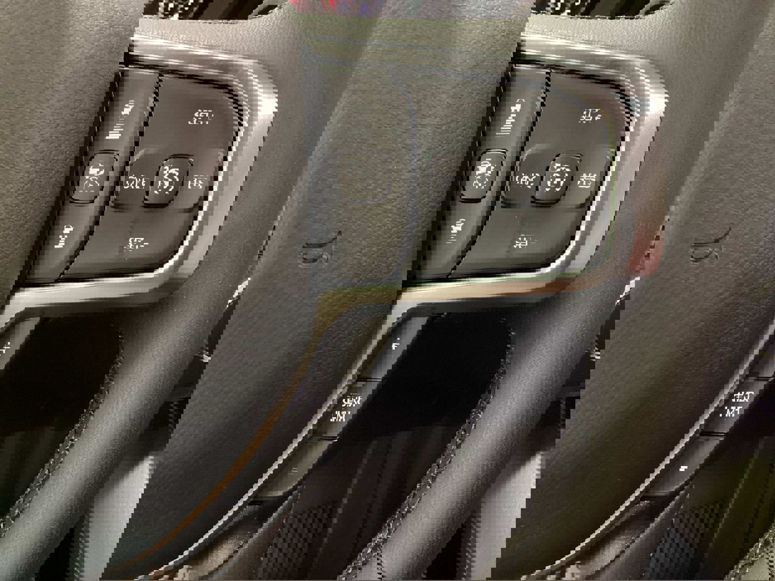 New 2026 RAM 1500 4x4 Crew Cab image 24