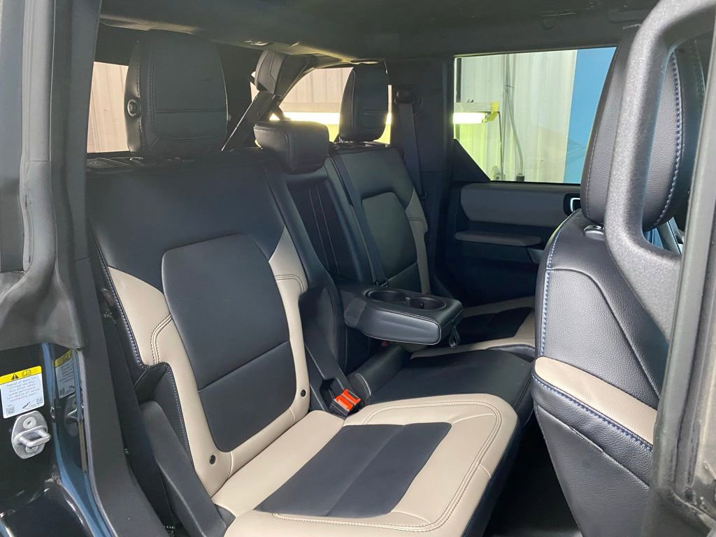 Used 2023 Ford Bronco Wildtrak image 44