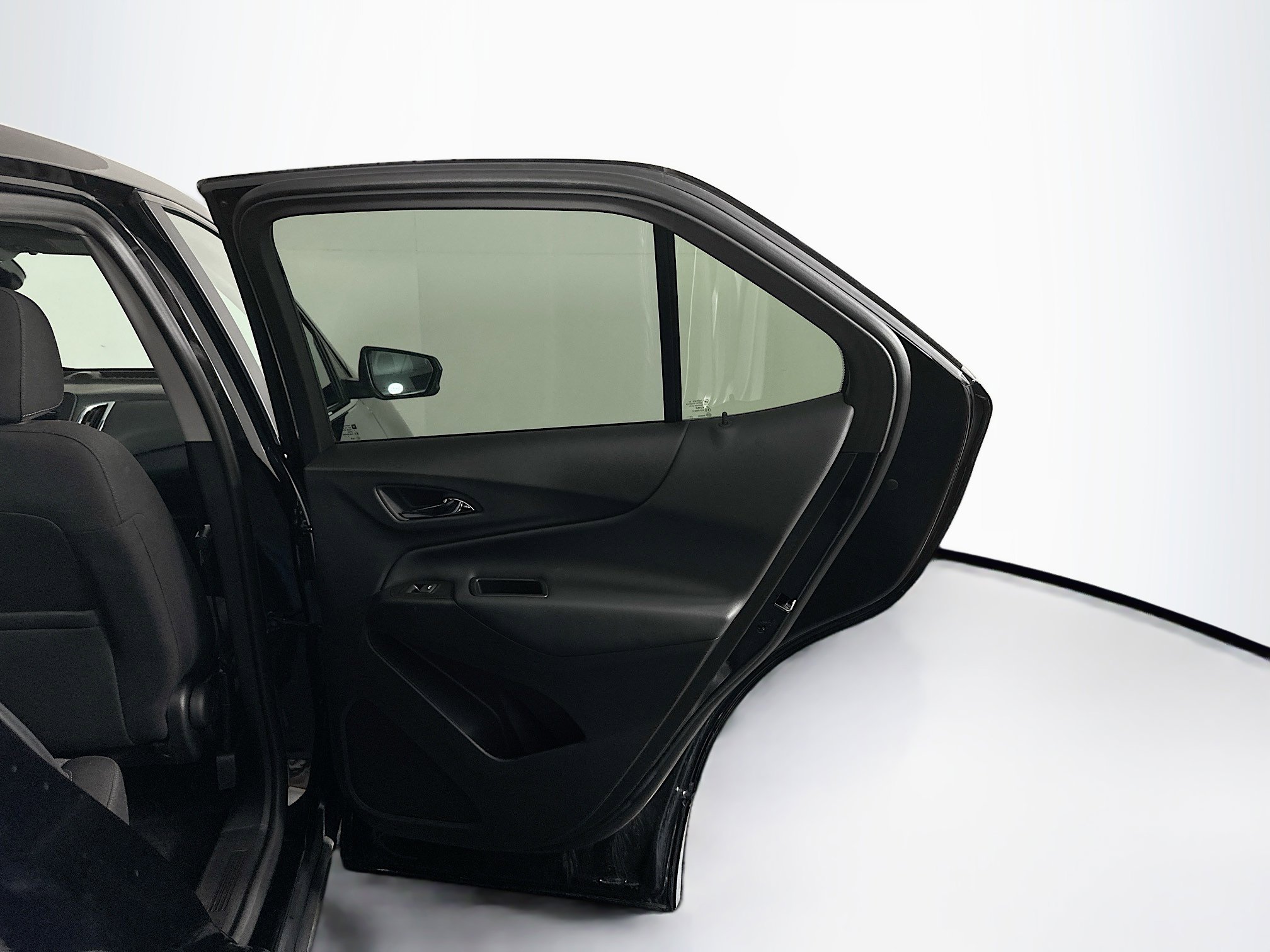 Used 2024 Chevrolet Equinox LT w/ LPO, Floor Liner Package image 31